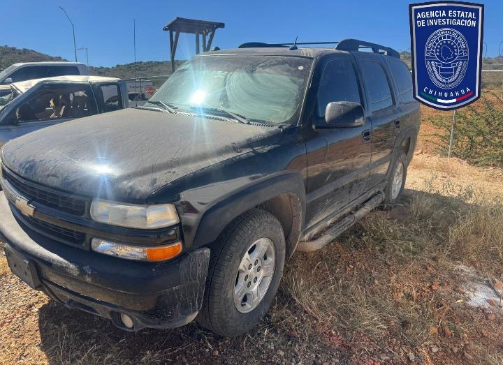 Recupera AEI en Guachochi dos camionetas con reporte de robo