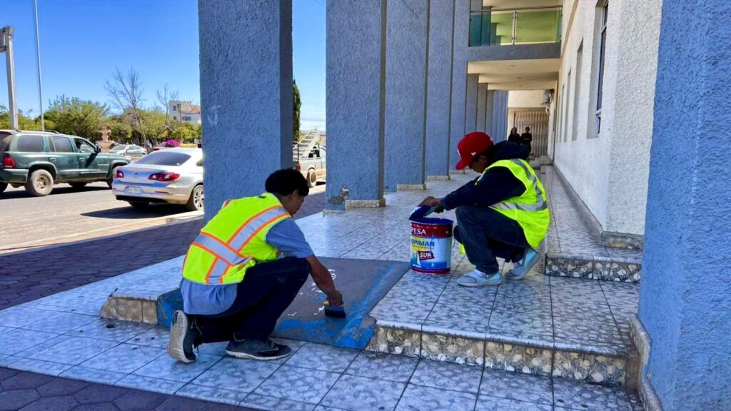 Sancionan a jóvenes por maniobras peligrosas en motocicleta