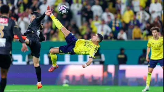 Cristiano Ronaldo le da la victoria a Al Nassr con golazo de Chilena