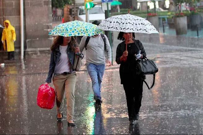 Alertan por lluvias intensas en varios estados de México