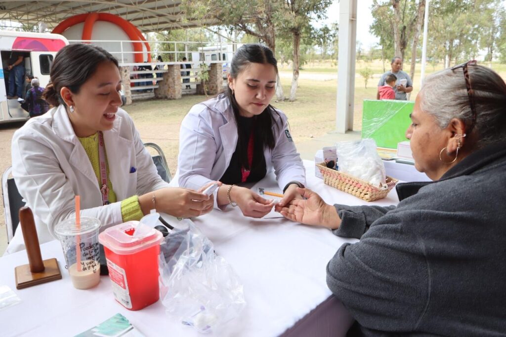 Realizan Caravana por las Mujeres en la Propiedad Social en Guadalupe Victoria