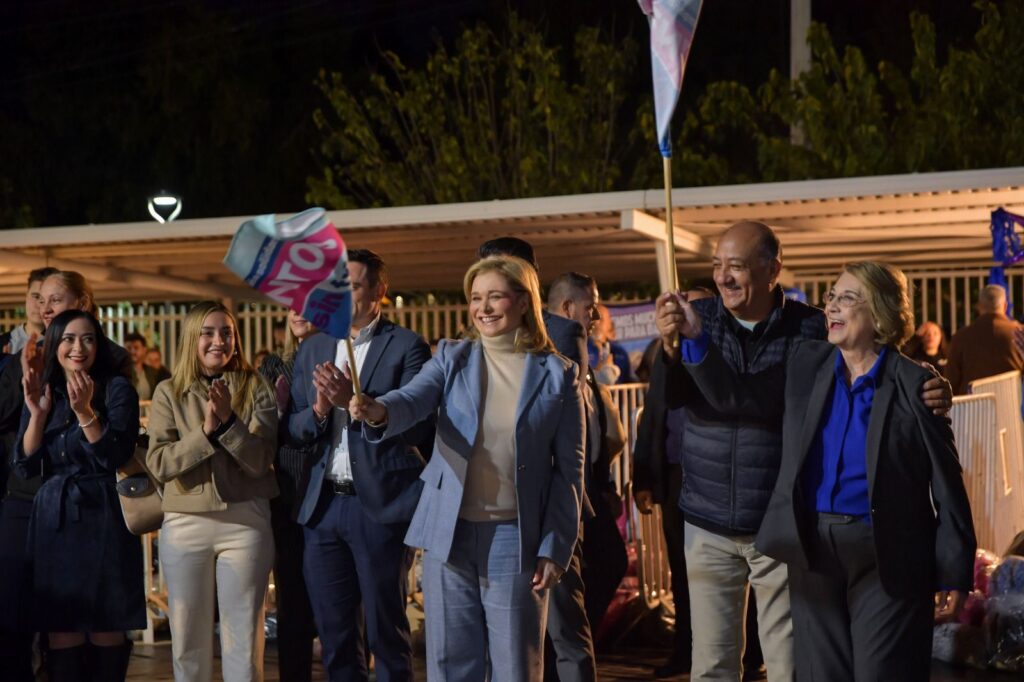 Maru Campos inicia la distribución de más de 15 mil chamarras de la campaña “Juntos contra el Frío”