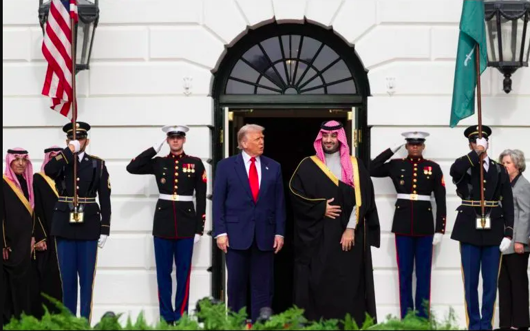 Estados Unidos y Arabia Saudita Firman Acuerdo Estratégico en IA