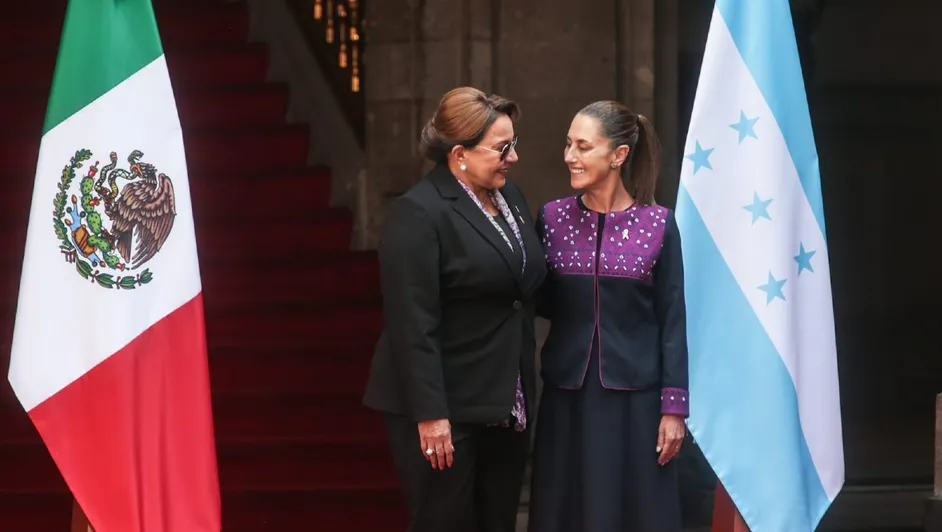 Sheinbaum y Xiomara Castro refuerzan relación México–Honduras en Palacio Nacional