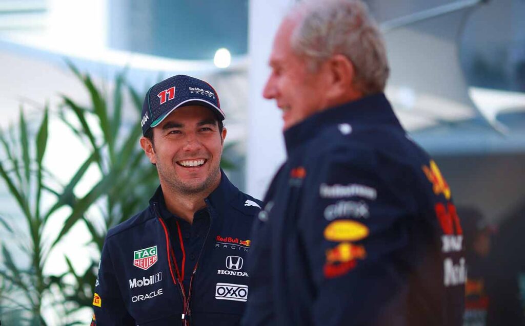 Helmut Marko asegura que Checo Pérez es muy caballeroso para ser campeón de la F1