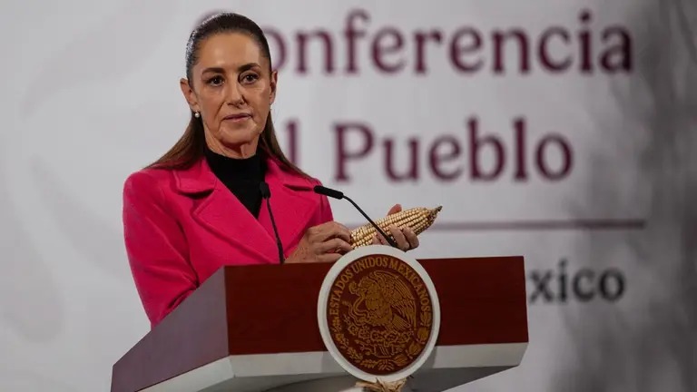 Sheinbaum reitera que hay diálogo con la CNTE ante marcha y bloqueos por Paro Nacional