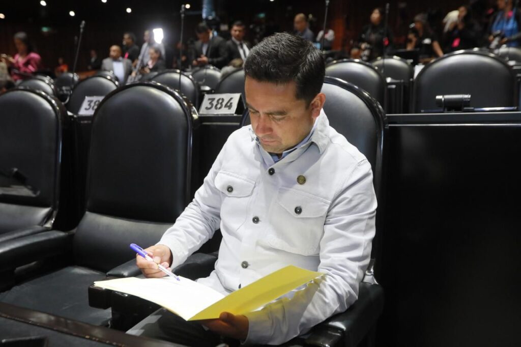 Hasta el último minuto, defenderemos más recursos para Durango: Gerardo Villarreal