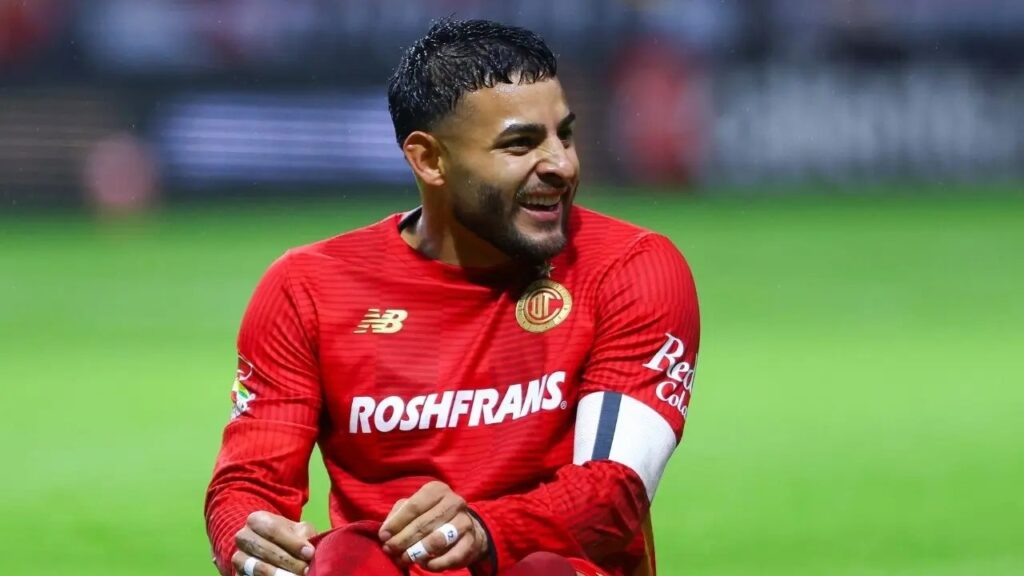 Toluca recupera a su figura: Alexis Vega, disponible para la vuelta