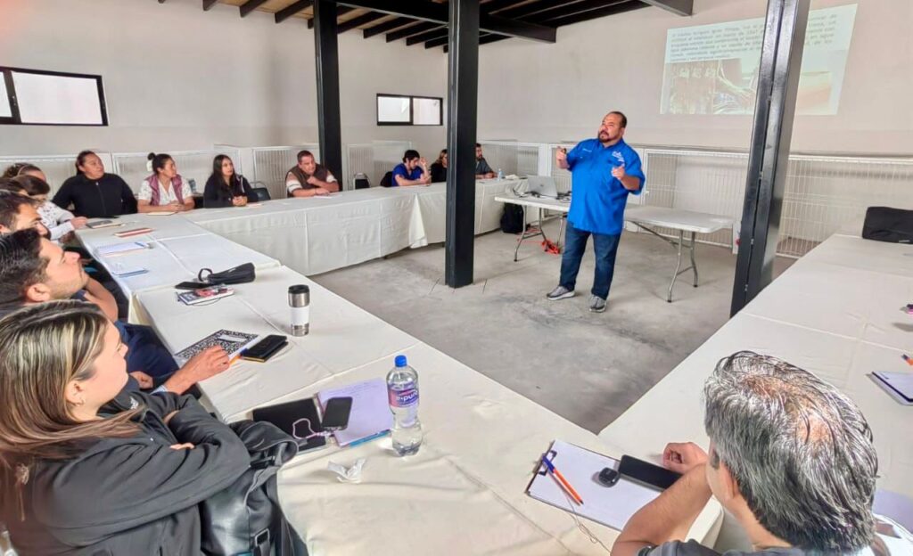 Capacitación Veterinaria para Mejorar la Atención en Durango