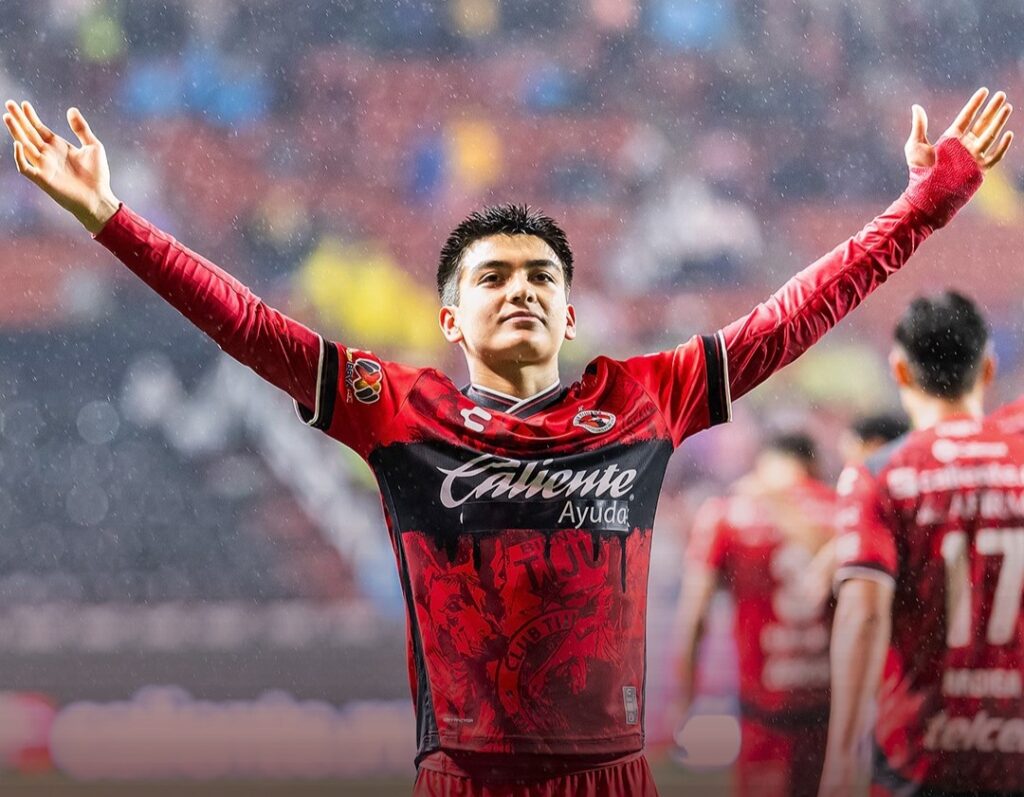 Xolos de Tijuana dominan a Juárez y entran a la Liguilla; Gilberto Mora vuelve a brillar