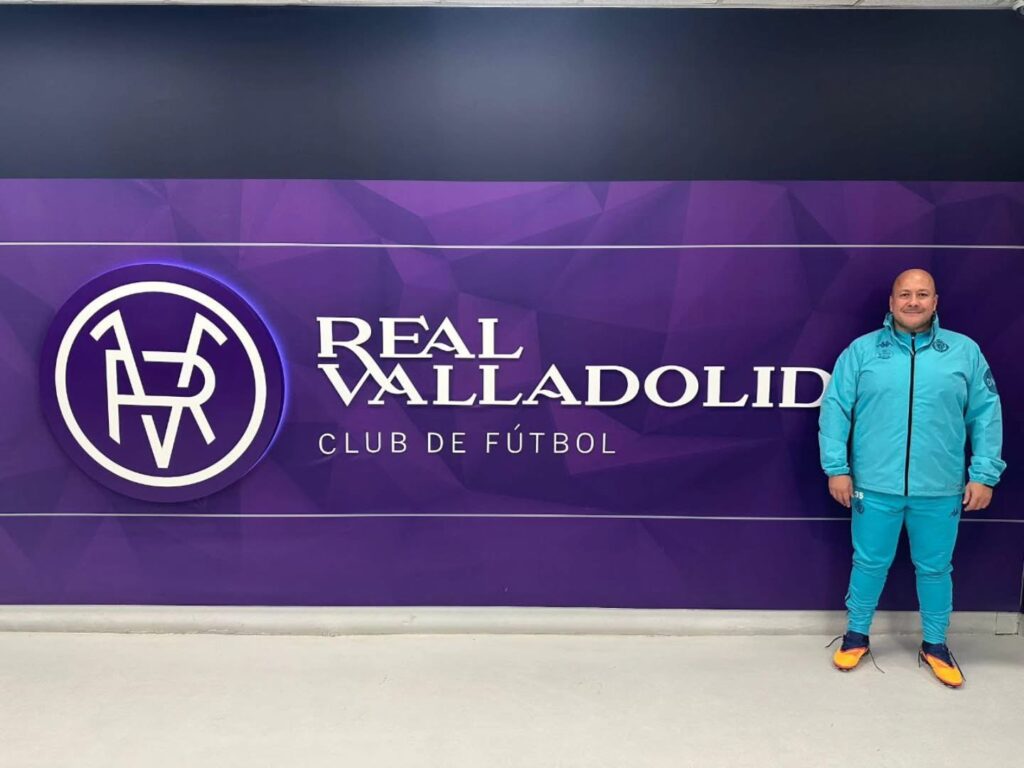 Enrique Alfaro anuncia nueva etapa profesional como auxiliar técnico en el futbol español