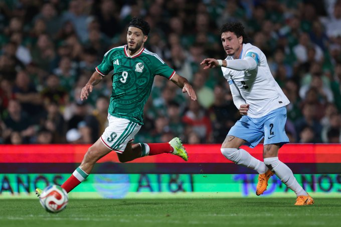 Aguirre planea cambios significativos en el Tri para enfrentar a Paraguay