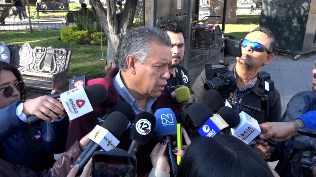 Exhortan a regularizar títulos de propiedad en el Panteón Municipal