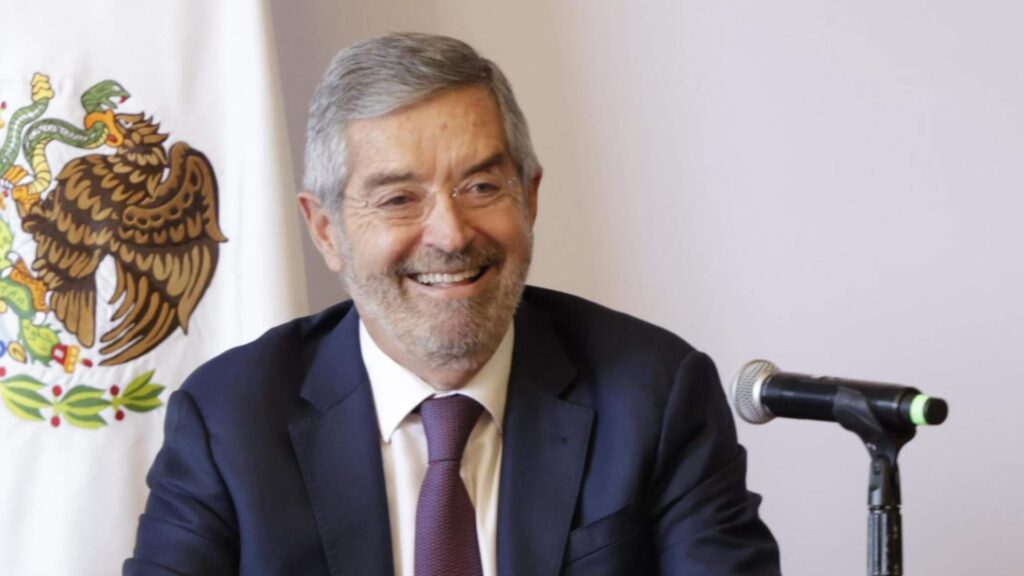 Canciller De la Fuente viaja a Colombia para representar a México en la Cumbre CELAC–UE