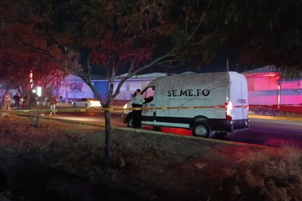 Sin vida lo deja al arrollarlo autobús de transporte de personal