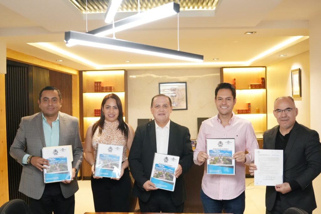 Recibe Congreso leyes de ingresos de los 39 municipios