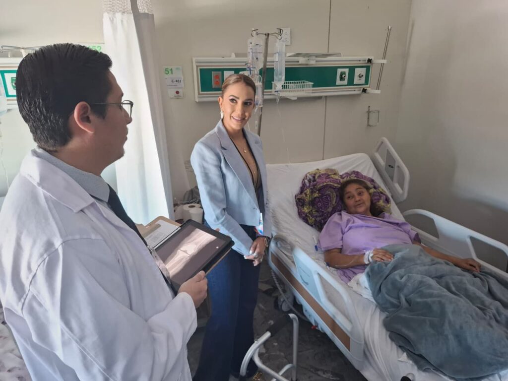 47 cirugías gratuitas de prótesis devolverán movilidad a pacientes de todo Durango: Marisol Rosso reconoce al personal del médico por su labor