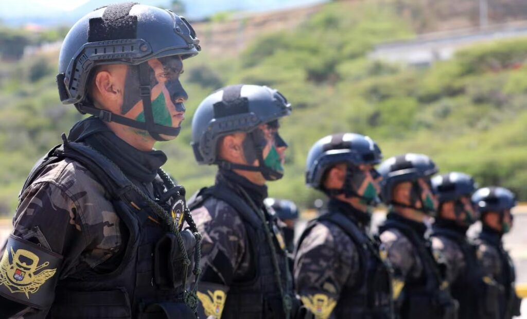 Venezuela despliega 200 mil militares ante “amenazas” de Estados Unidos