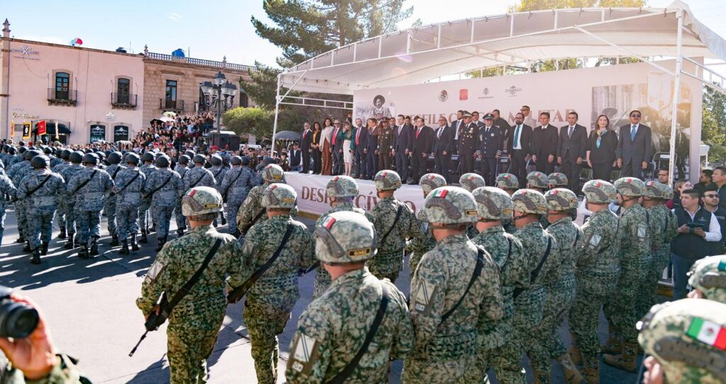 Esteban Villegas conmemora el 115 Aniversario de la Revolución Mexicana con Desfile Cívico–Deportivo