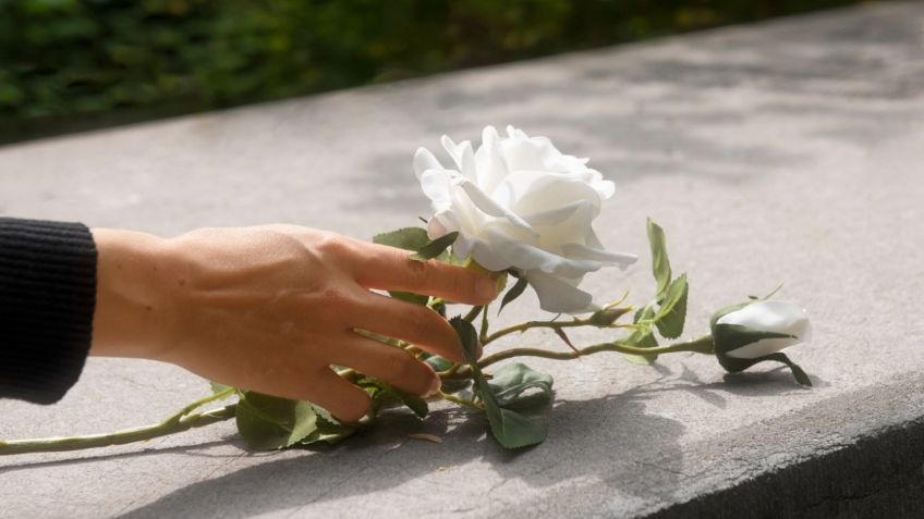 Hombre dado por muerto regresa a su casa después de 28 años