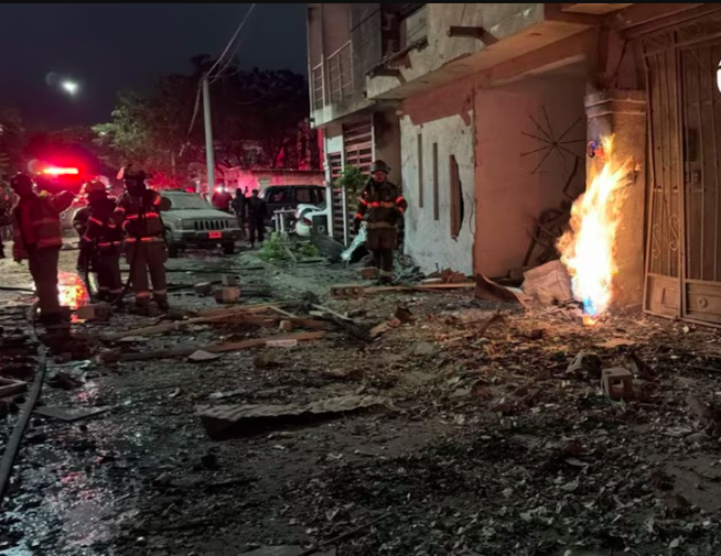 Explosión por pirotecnia deja al menos tres muertos en Nuevo León
