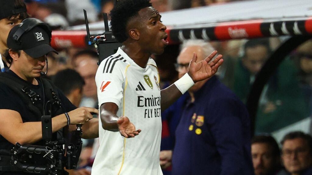 Crisis interna en el Real Madrid: Renovación de Vinicius Jr. en duda