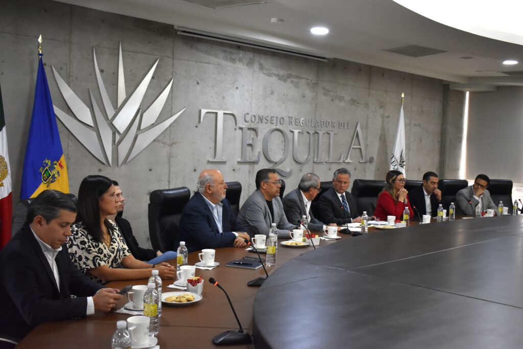 IMPI respalda la labor del Consejo Regulador del Tequila e impulsa su protección en más países