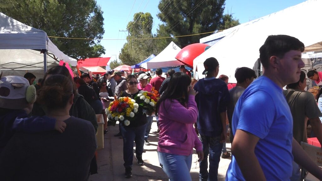 Más de 6 mil personas visitan el panteón municipal de Vicente Guerrero