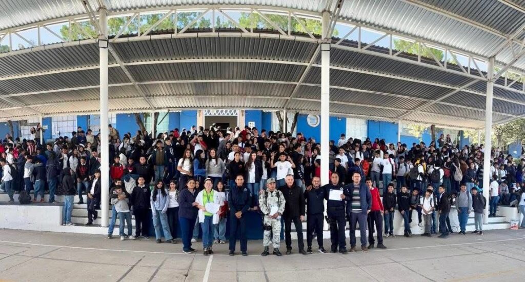 Intensifican campaña contra adicciones en escuelas de Santiago Papasquiaro