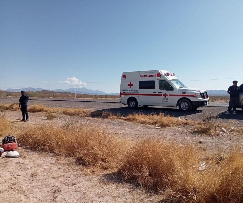 Tras colisionar contra automóvil muere un motociclista