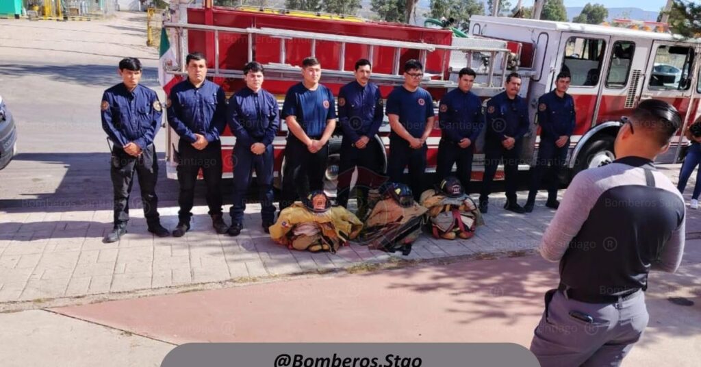 Capacitación y mejor servicio; Bomberos de Santiago fortalecen su preparación para emergencias