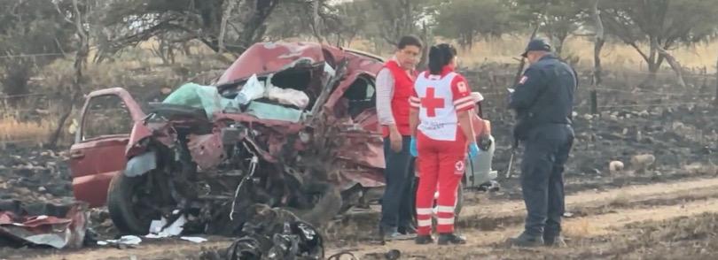 Encontronazo en la carretera libre a Torreón; 4 fallecidos
