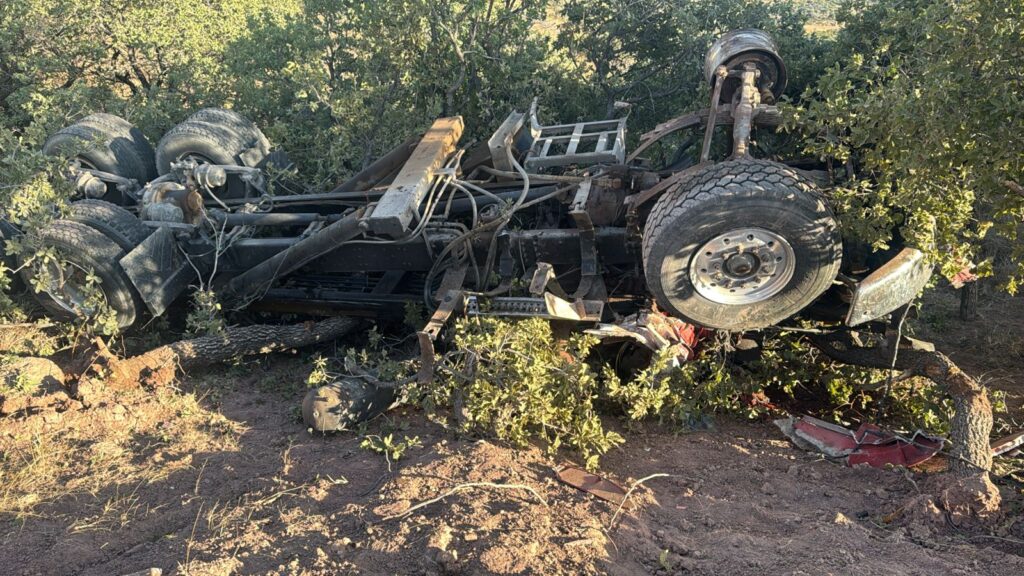 Mineros cayeron a barranco y uno de ellos perdió la vida