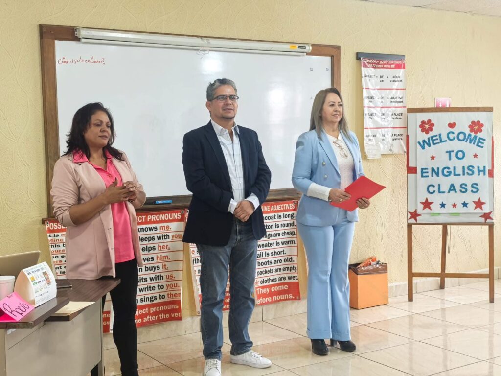CECATI 129 fortalece su desarrollo institucional con capacitación para su personal en Santiago