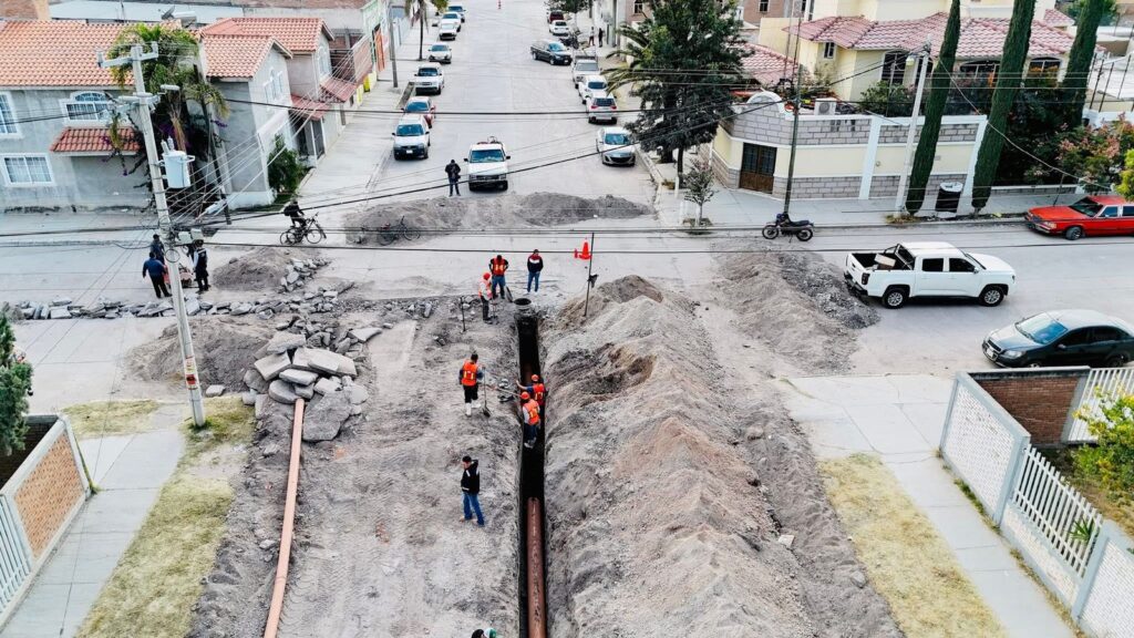 Suspenden servicio en calles de Nuevo Ideal por obras urgentes en el sistema de drenaje