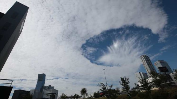 Impresionante Nube Agujero Sorprende a los Habitantes de Puebla