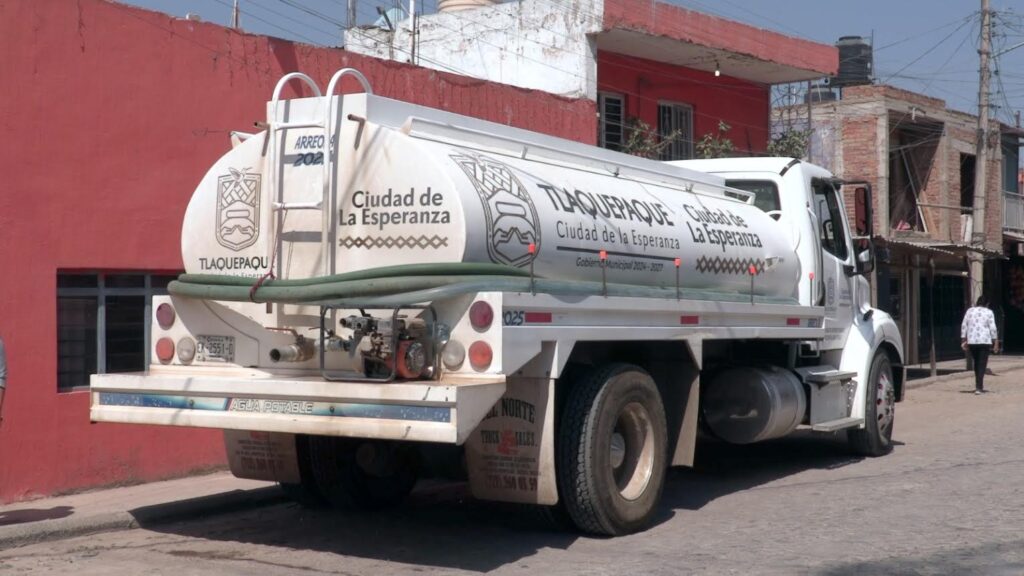 Tlaquepaque suministrará agua potable gratuita a colonias afectadas por megacorte