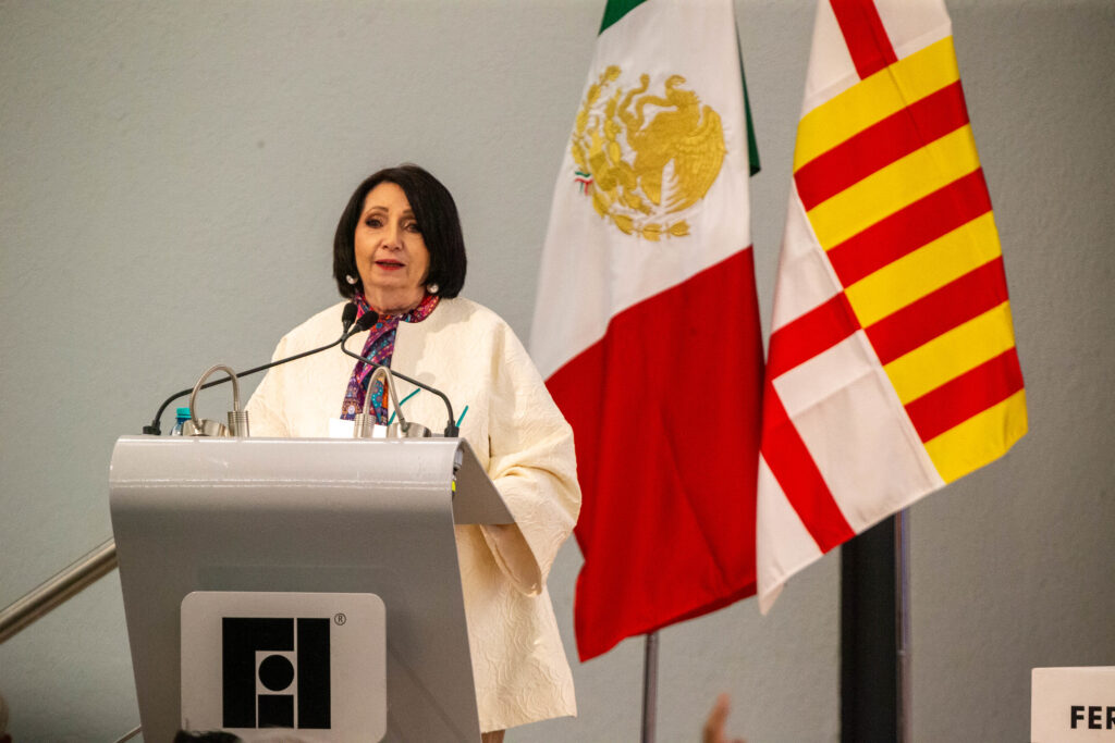 Barcelona distingue a Marisol Schulz con la Medalla de Oro al Mérito Cultural