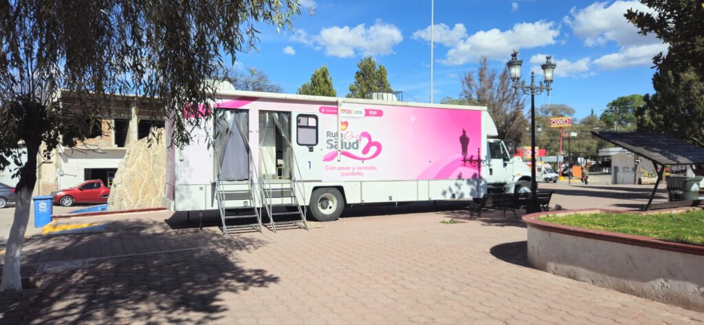 Ruta de la Salud ofrece atención integral en Peñón Blanco