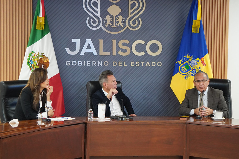 Pablo Lemus llama a reforzar la coordinación institucional para contener el avance del sarampión en Jalisco