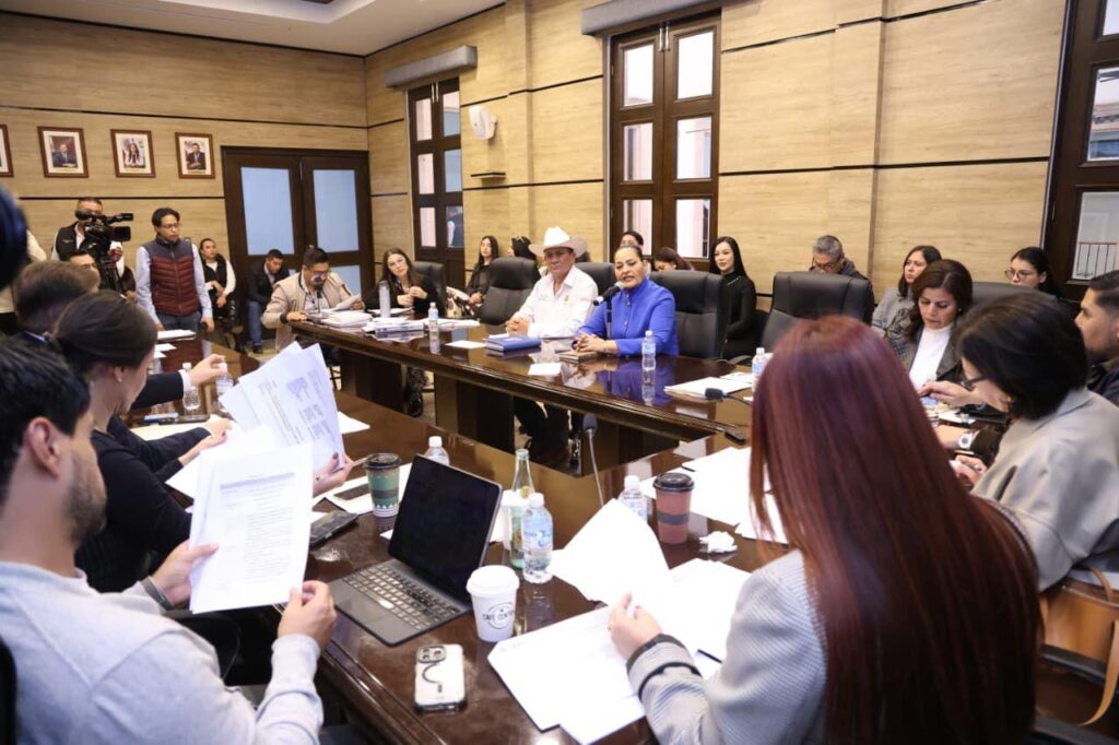 Diálogo directo de Congreso con alcaldes para eficientar recaudación 2026