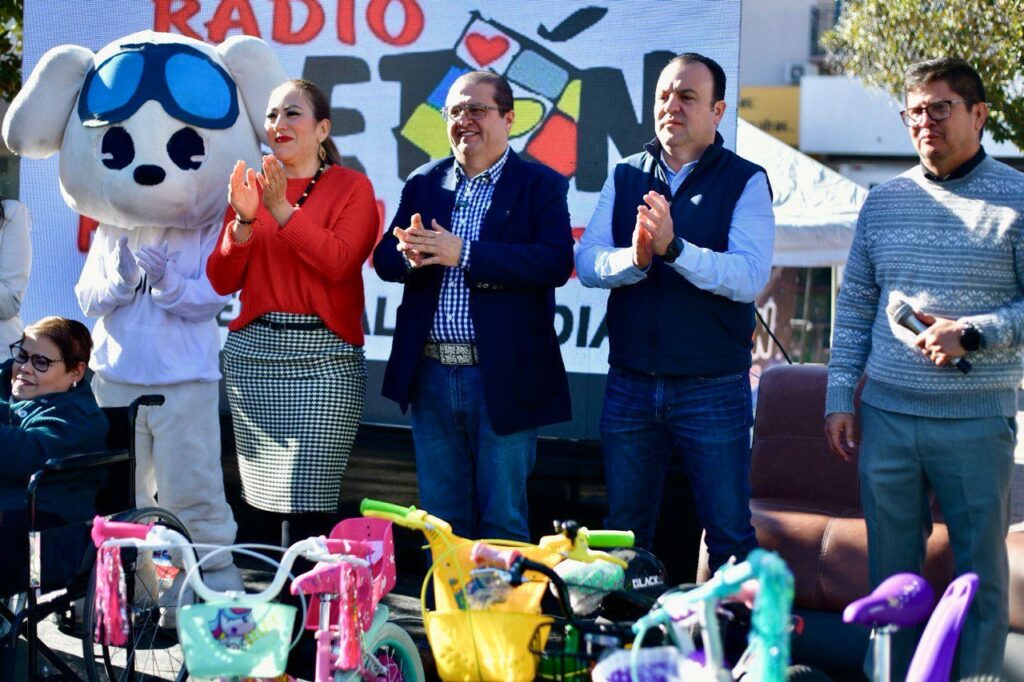Alcalde Salvador Calderón se suma con donación al inicio del 32.º Radio Teletón