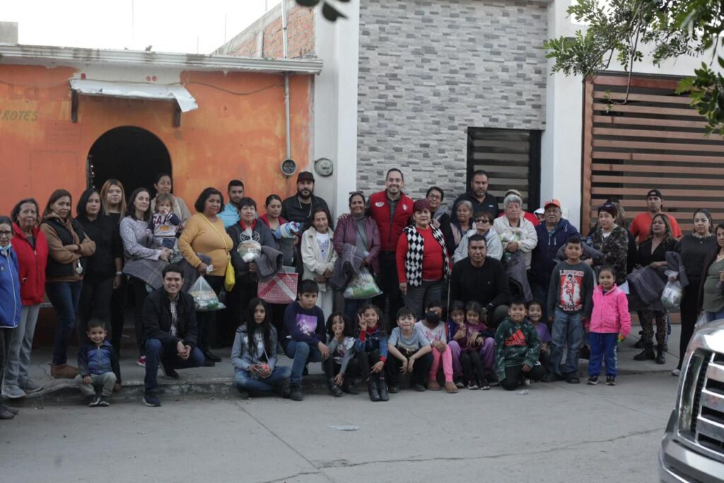 El PRI de Durango lleva la magia de la Navidad a los comités urbanos vecinales
