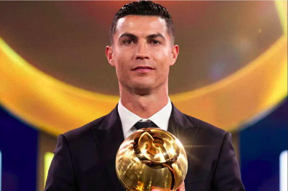 Cristiano Ronaldo gana premio al Mejor Jugador en los Globe Soccer Awards