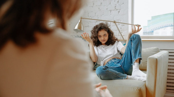 Los 20: La nueva cara de la crisis de la vida adulta