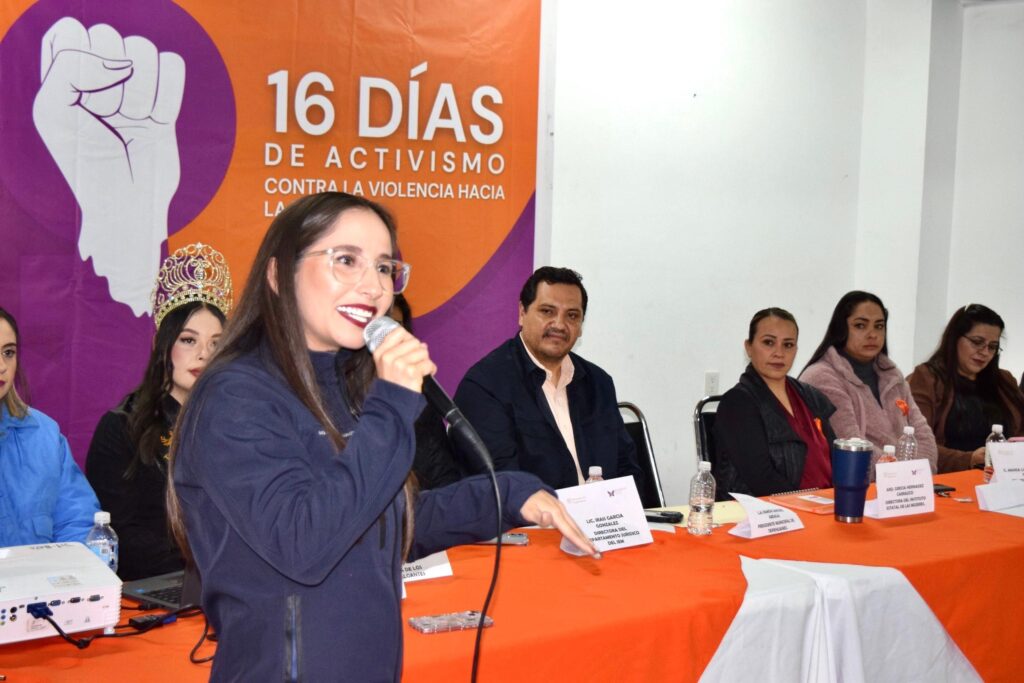 Gobierno llevó plática de prevención de violencia de género a Tepehuanes