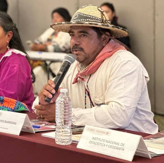 Destaca regidor apoyo a zona indígena del municipio