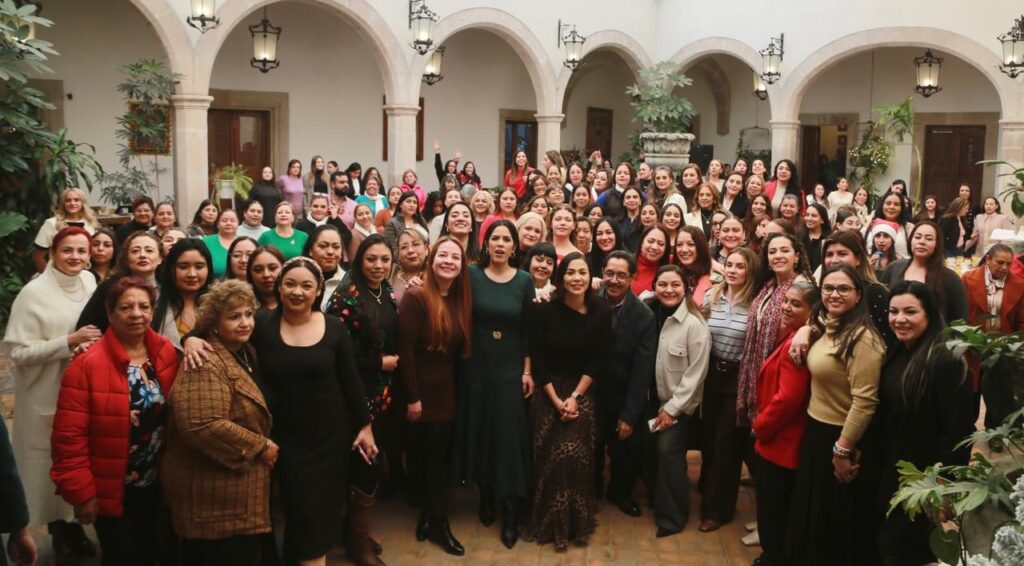 ONMPRI Estatal celebra posada navideña con dirigentes de todo el estado