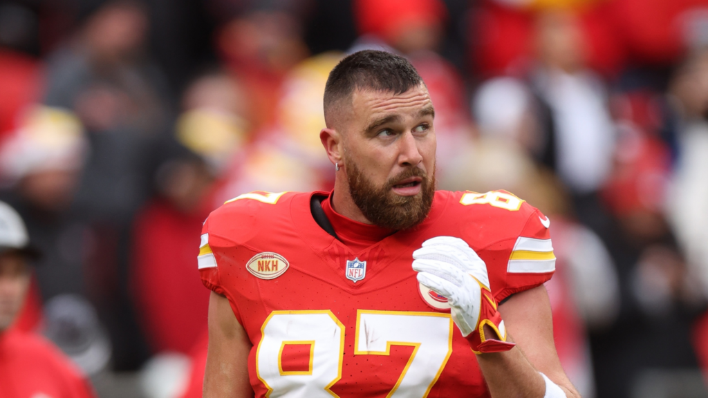 Entre errores y rumores de retiro: el duro momento de Travis Kelce