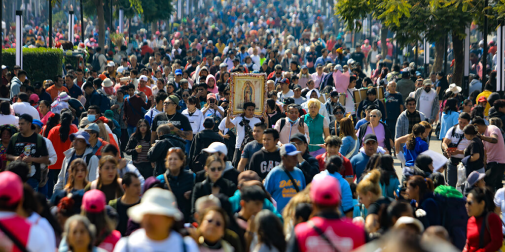 Peregrinaciones impulsan la economía capitalina